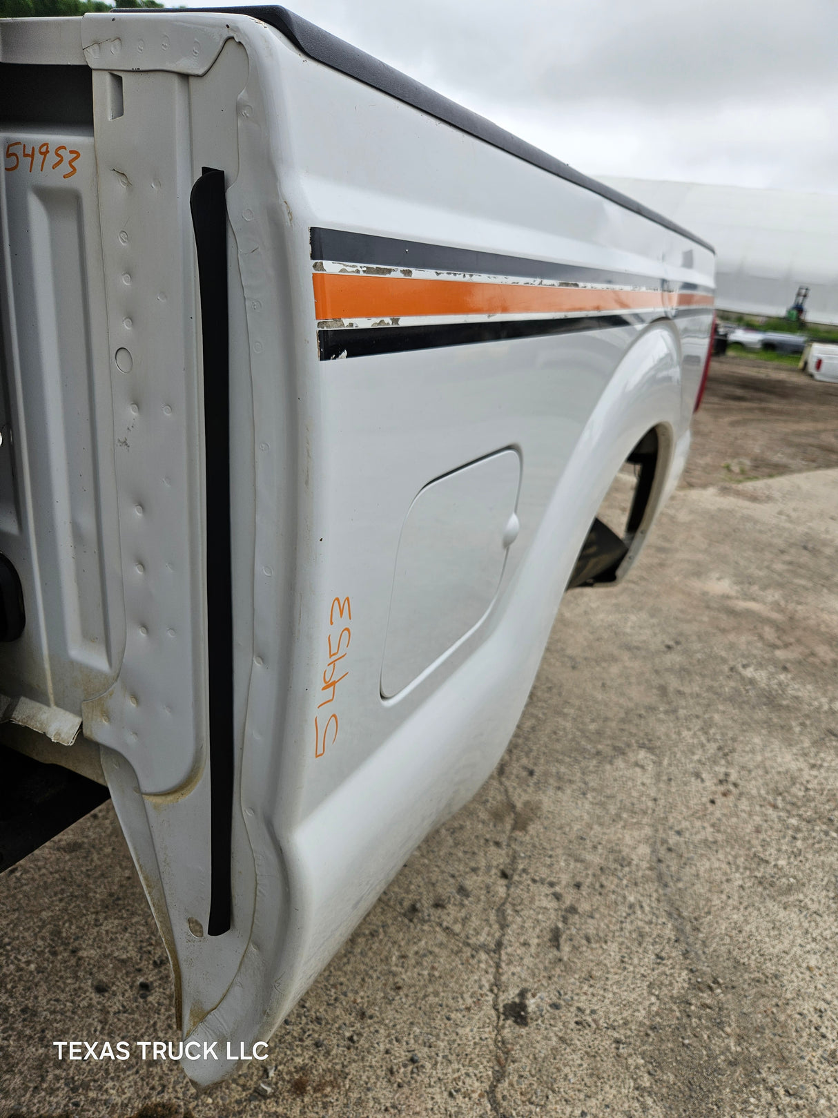 2011-2016 Ford F250 F350 Super Duty 6' 9" Short Truck Bed