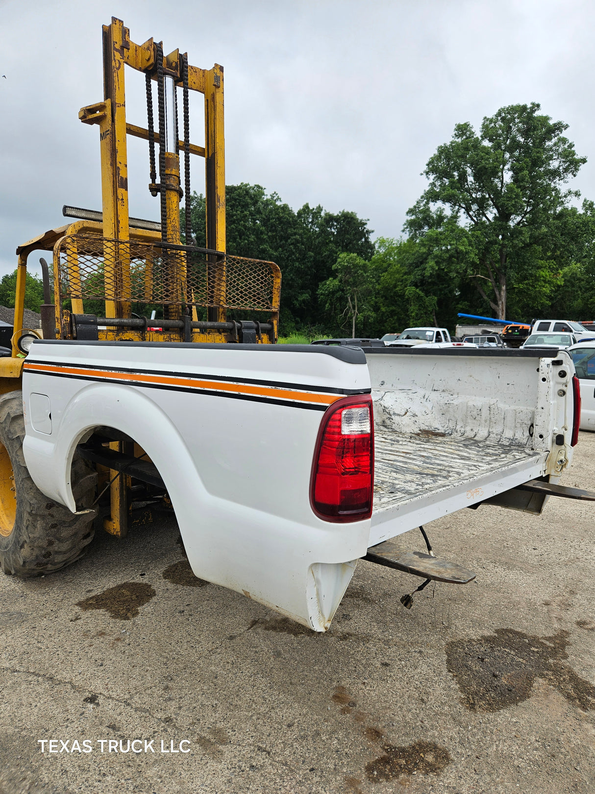 2011-2016 Ford F250 F350 Super Duty 6' 9" Short Truck Bed