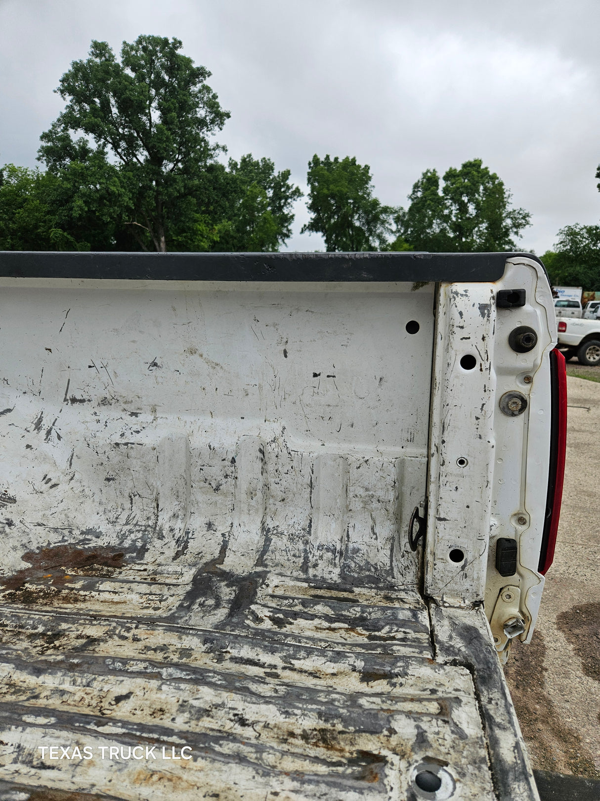 2011-2016 Ford F250 F350 Super Duty 6' 9" Short Truck Bed