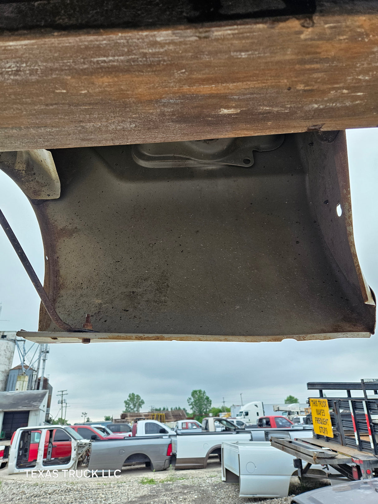 2011-2016 Ford F250 F350 Super Duty 6' 9" Short Truck Bed