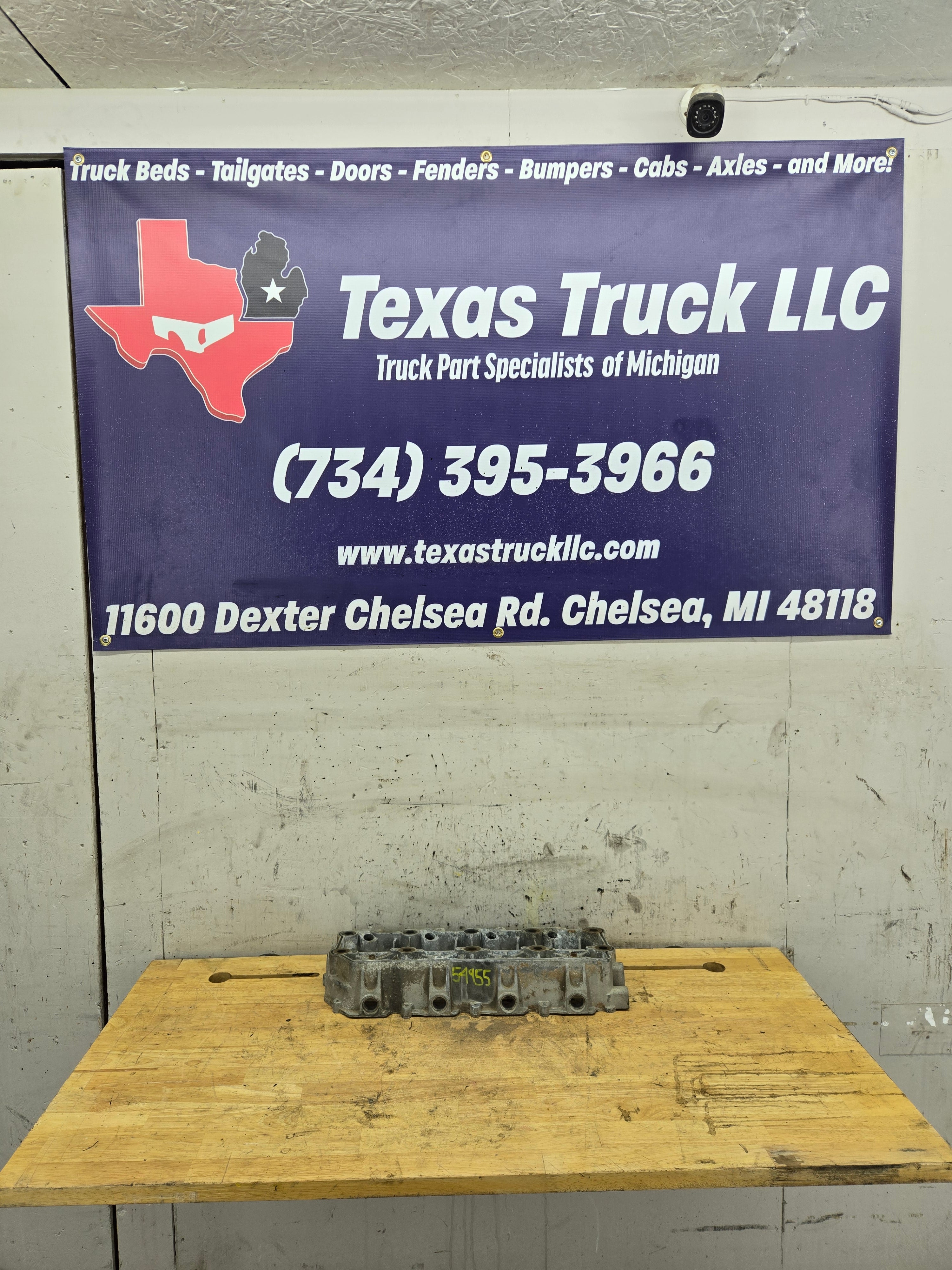 2004.5-2007 Genuine Ford Power Stroke 6.0L Diesel Rocker Box