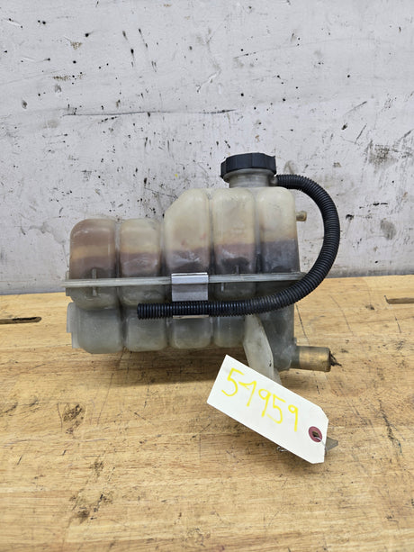 1999-2006 Chevrolet Silverado GMC Sierra 1500 Engine Coolant Reservoir Recovery Tank 15808715