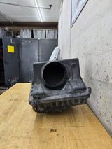 2008 Chevrolet Silverado / GMC Sierra 1500 4.8L Engine Air Intake Box Cleaner