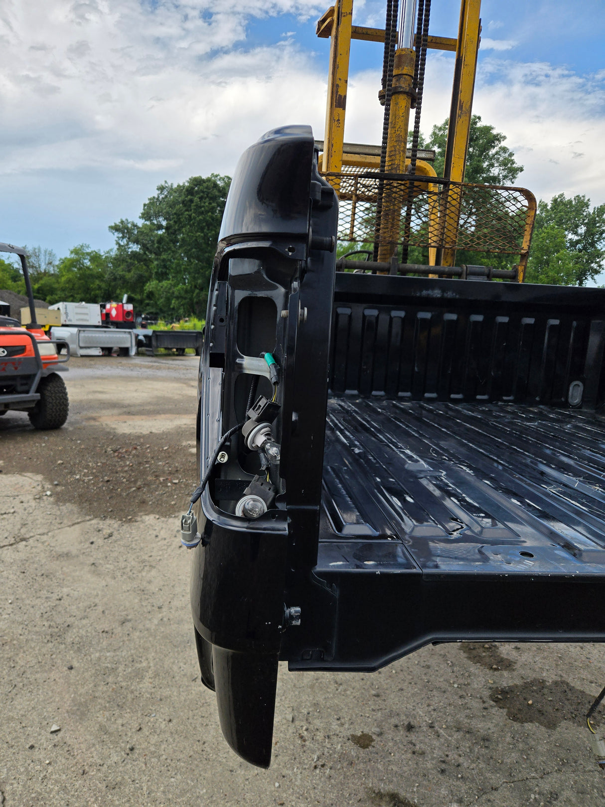2009-2014 Ford F150 5' 6" Short Truck Bed