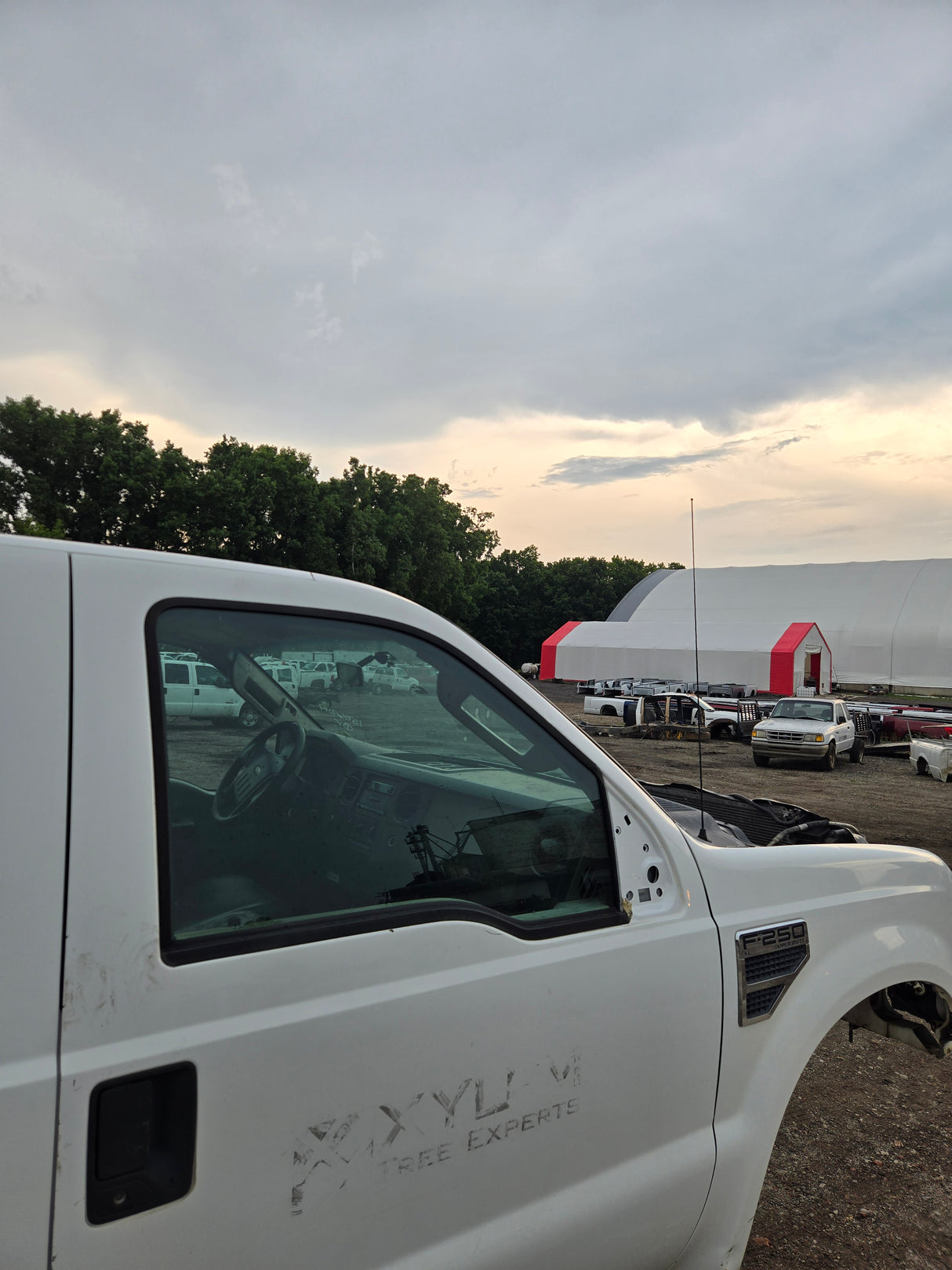 2008-2010 Ford Super Duty Crew Cab F250 F350 F450 F550 XL