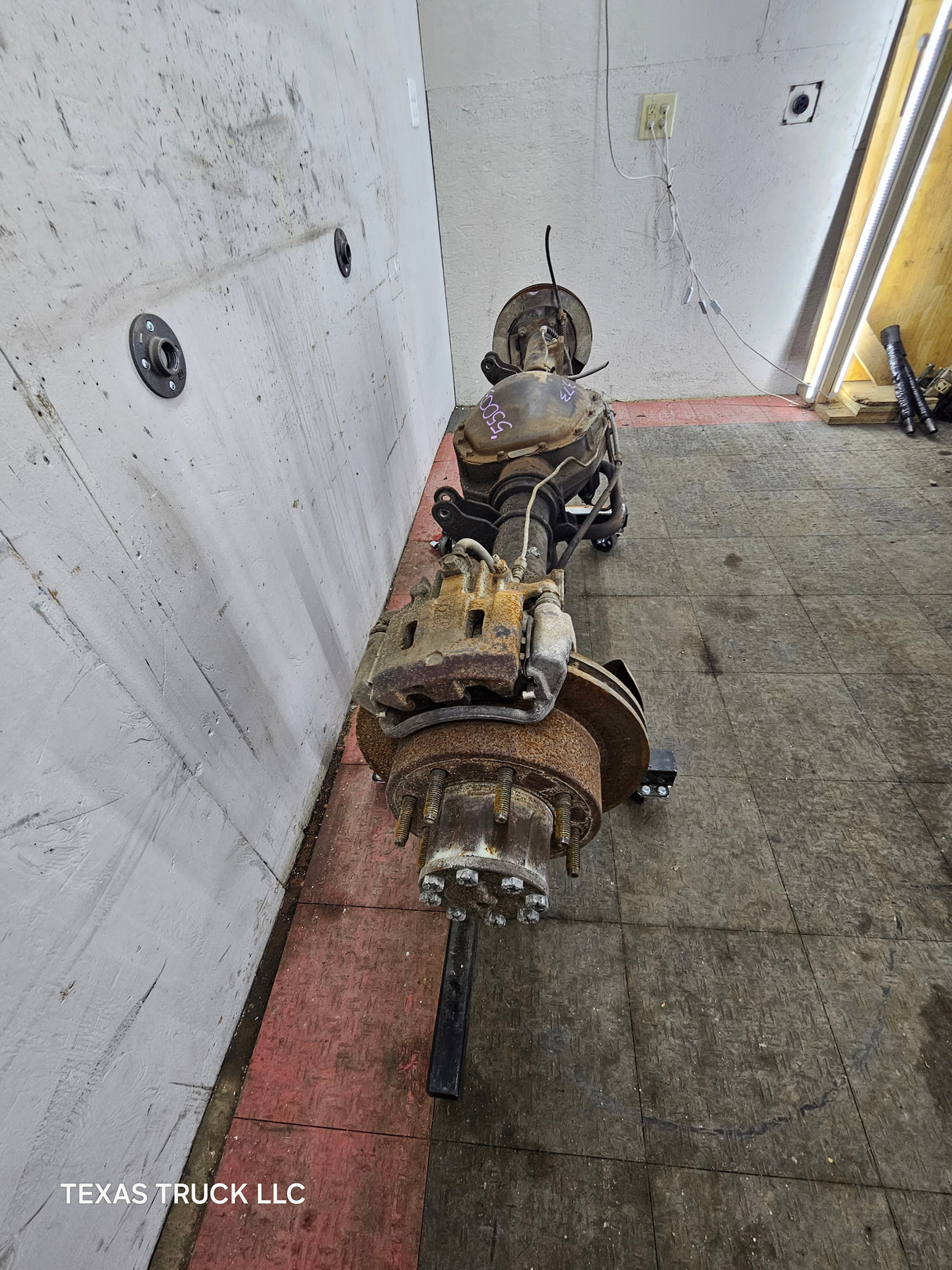 1999-2001 Ford Super Duty F250 F350 SRW Rear Axle 3.73 Ratio