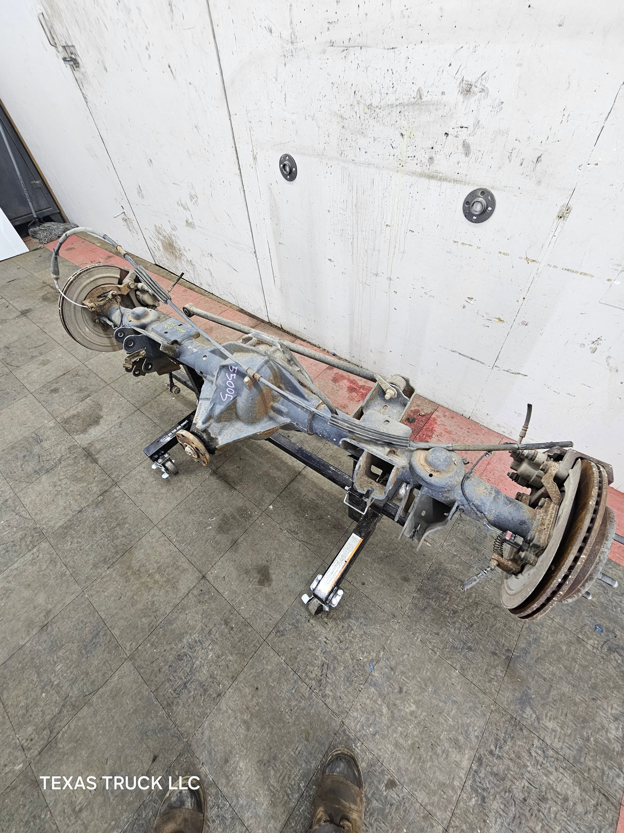 2011-2012 Dodge Ram 1500 3.55 Ratio OEM Rear Axle Rear End 4th Gen