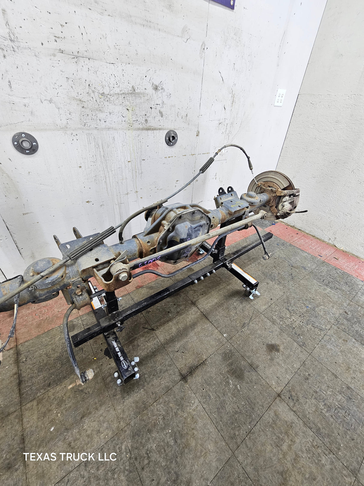 2011-2012 Dodge Ram 1500 3.55 Ratio OEM Rear Axle Rear End 4th Gen