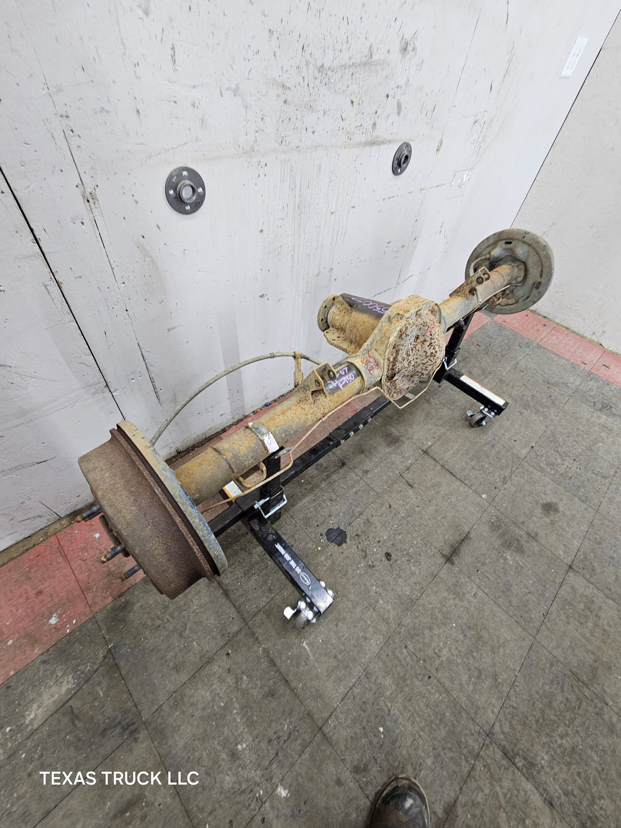 1997-1999 Ford F150 Rear Axle 3.55 Gear Ratio 87k miles Limited Slip