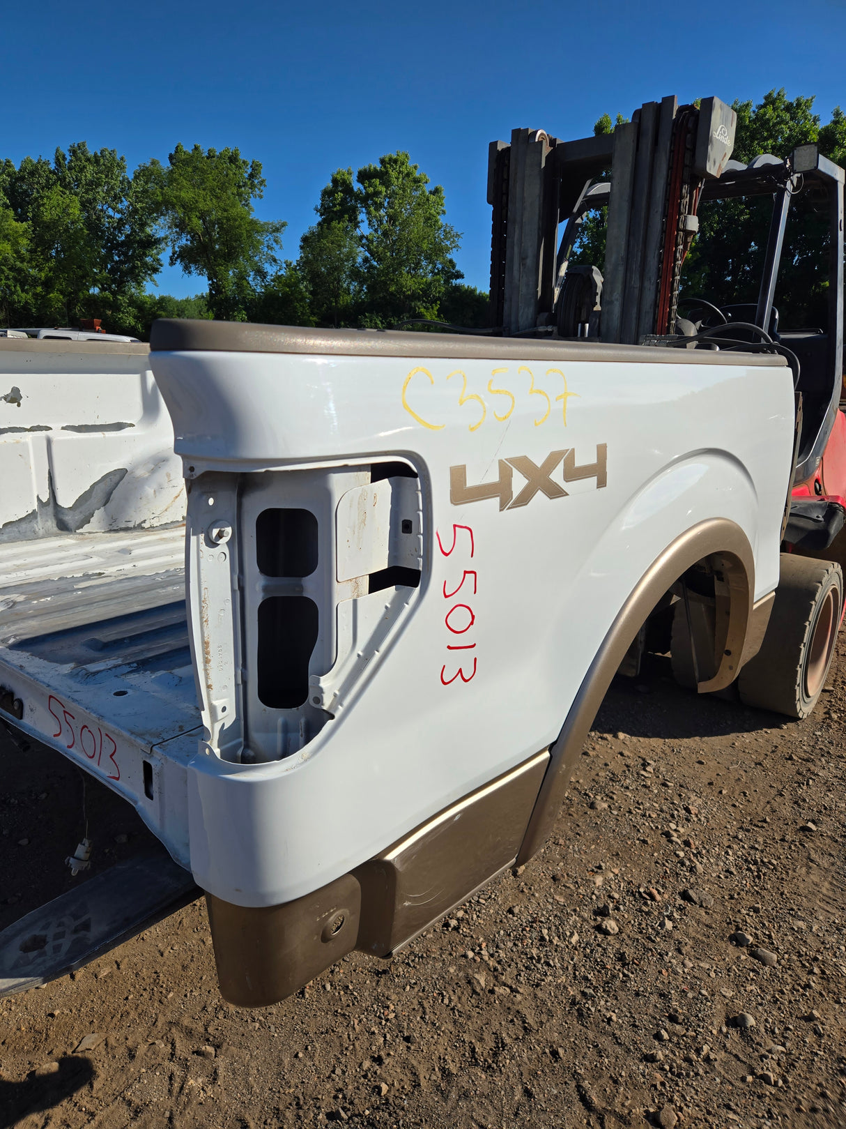 2009-2014 Ford F150 5' 6" Short Truck Bed - White & Tan