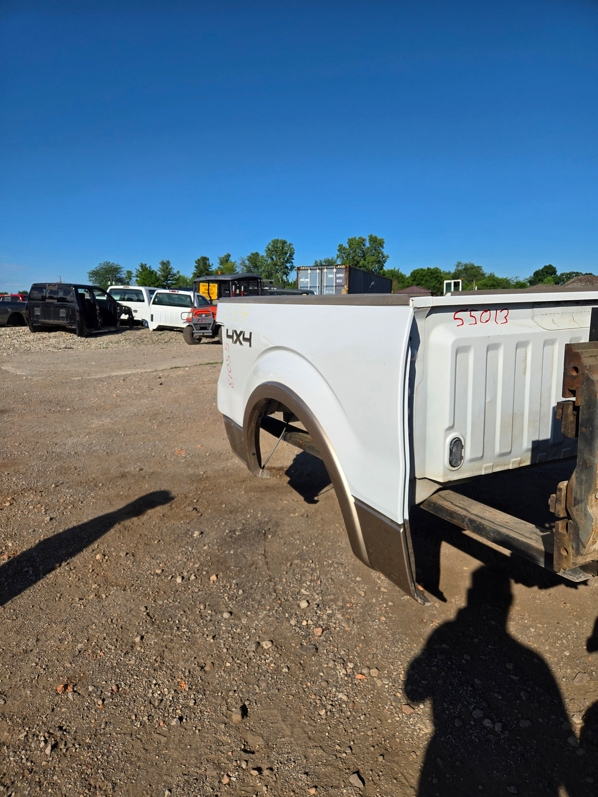 2009-2014 Ford F150 5' 6" Short Truck Bed - White & Tan