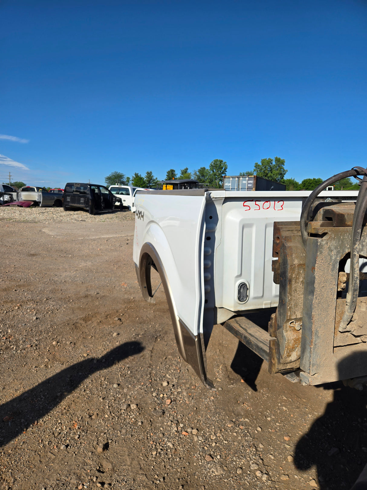 2009-2014 Ford F150 5' 6" Short Truck Bed - White & Tan