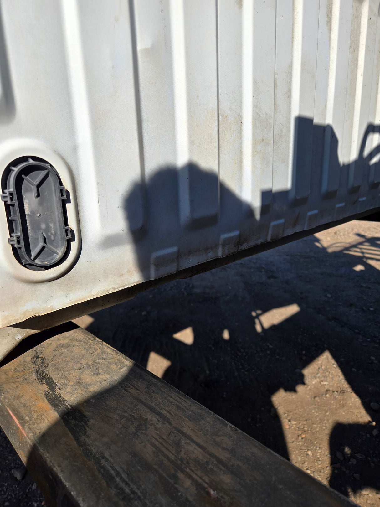 2009-2014 Ford F150 5' 6" Short Truck Bed - White & Tan