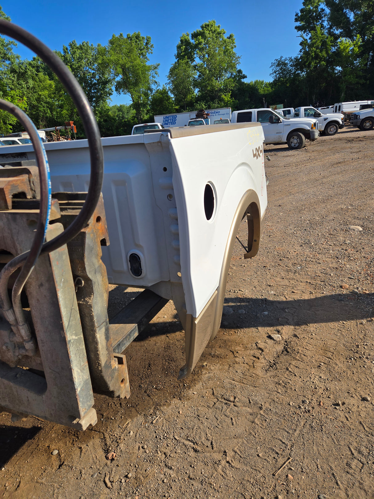 2009-2014 Ford F150 5' 6" Short Truck Bed - White & Tan