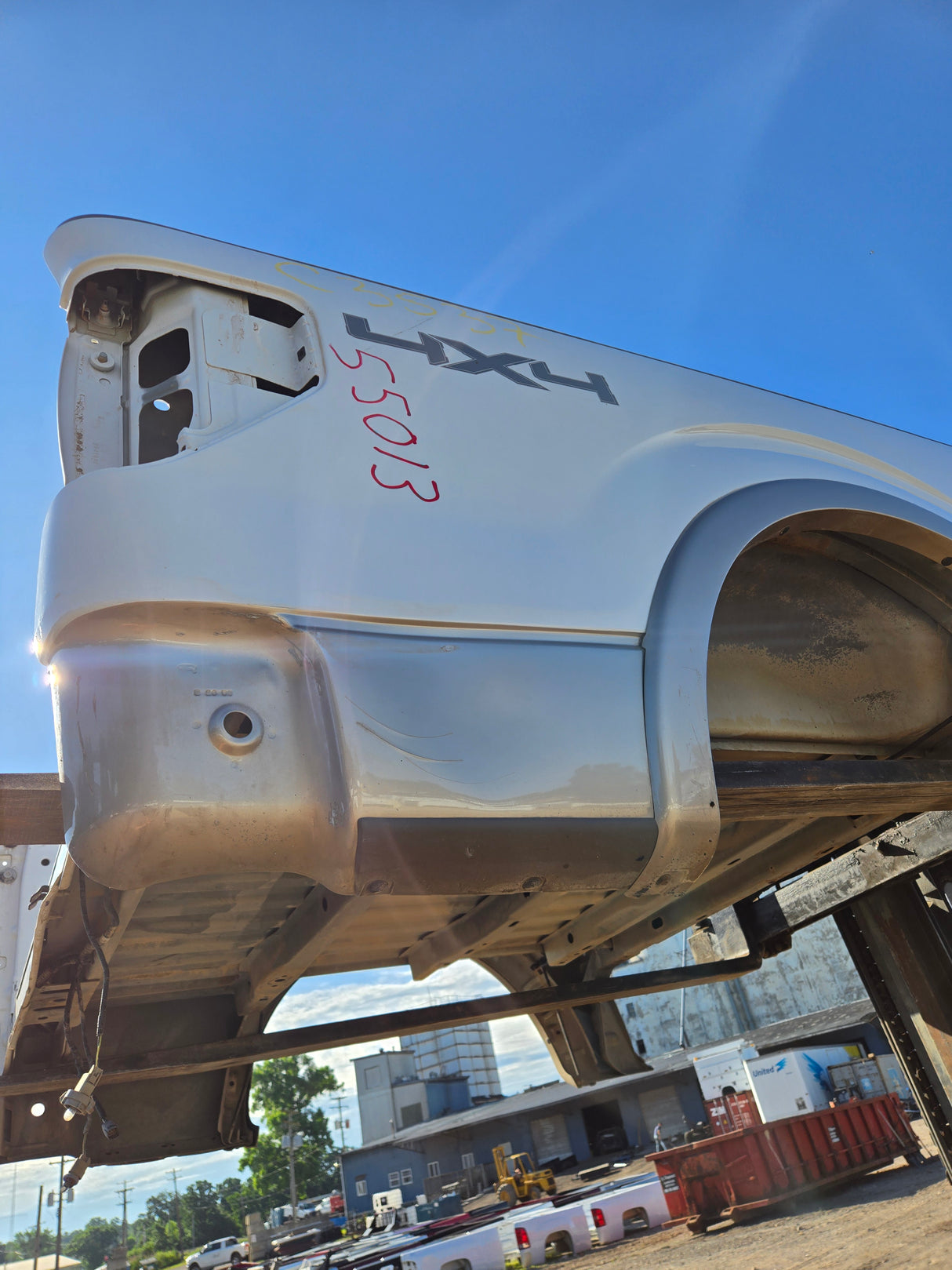 2009-2014 Ford F150 5' 6" Short Truck Bed - White & Tan