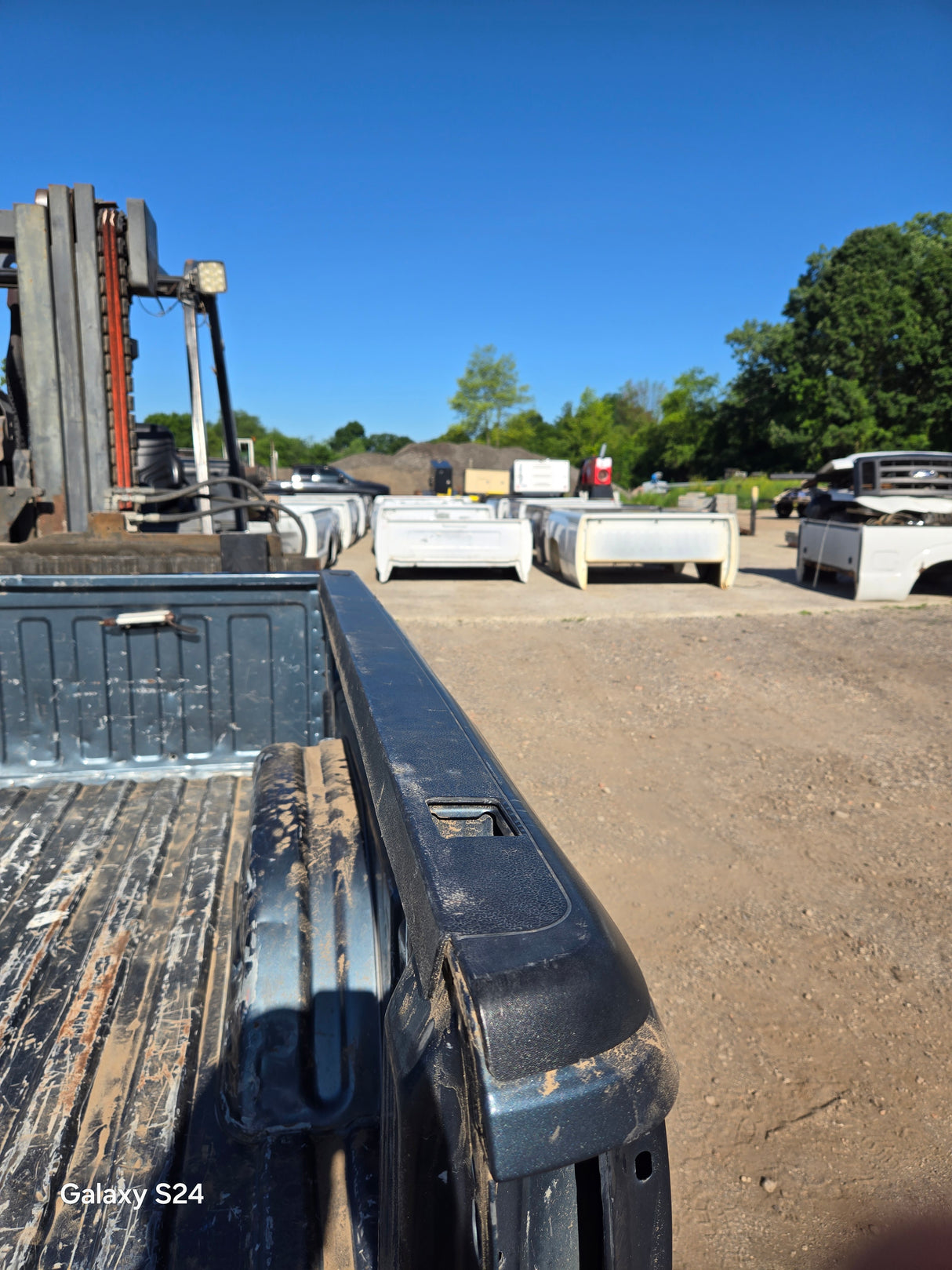 1999-2007 Chevrolet Silverado / GMC Sierra 1500 5' 8" Short Truck Bed