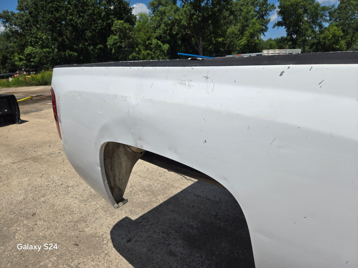 2007-2013 Chevrolet Silverado 1500 2500 3500 HD 8' Long Truck Bed