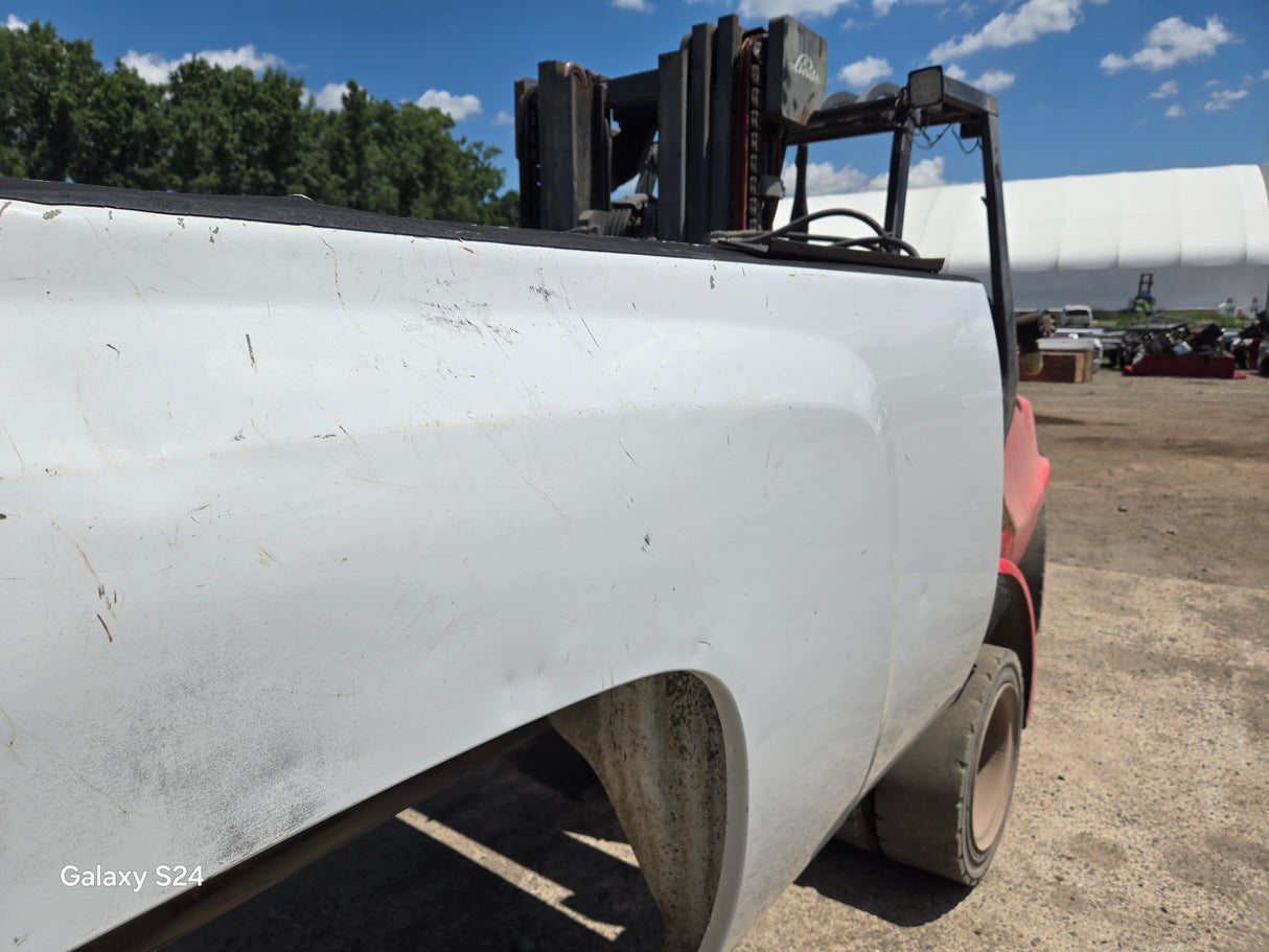 2007-2013 Chevrolet Silverado 1500 2500 3500 HD 8' Long Truck Bed