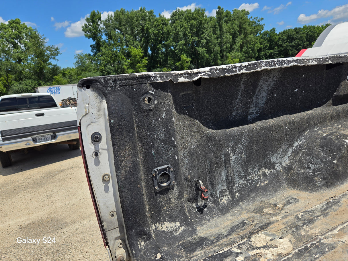 2007-2013 Chevrolet Silverado 1500 2500 3500 HD 8' Long Truck Bed