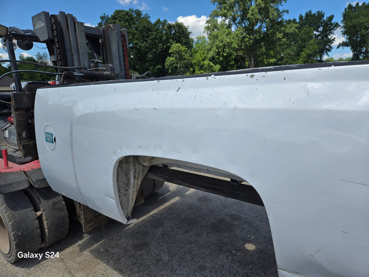 2007-2013 Chevrolet Silverado 1500 2500 3500 HD 8' Long Truck Bed