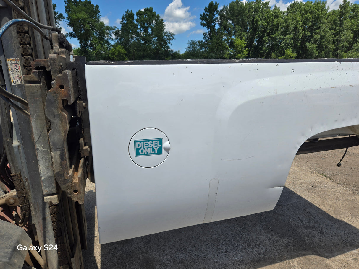2007-2013 Chevrolet Silverado 1500 2500 3500 HD 8' Long Truck Bed