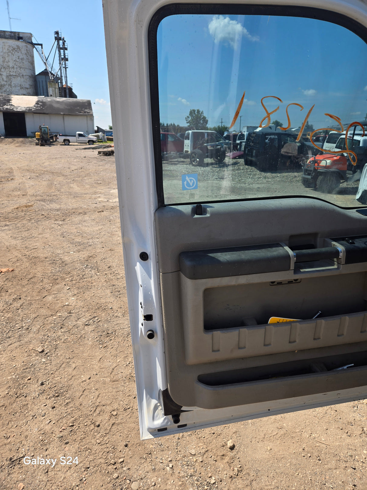 2008-2010 Ford Super Duty F250 F350 F450 F550 Extended Cab