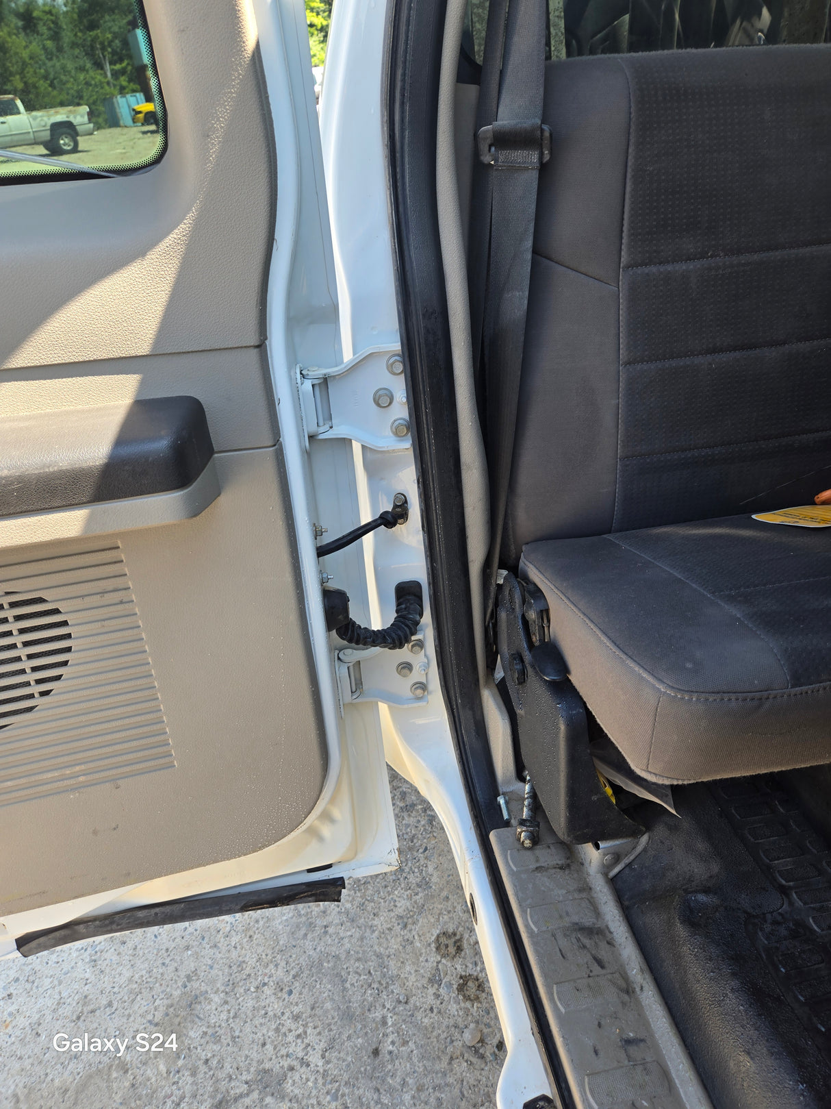 2008-2010 Ford Super Duty F250 F350 F450 F550 Extended Cab