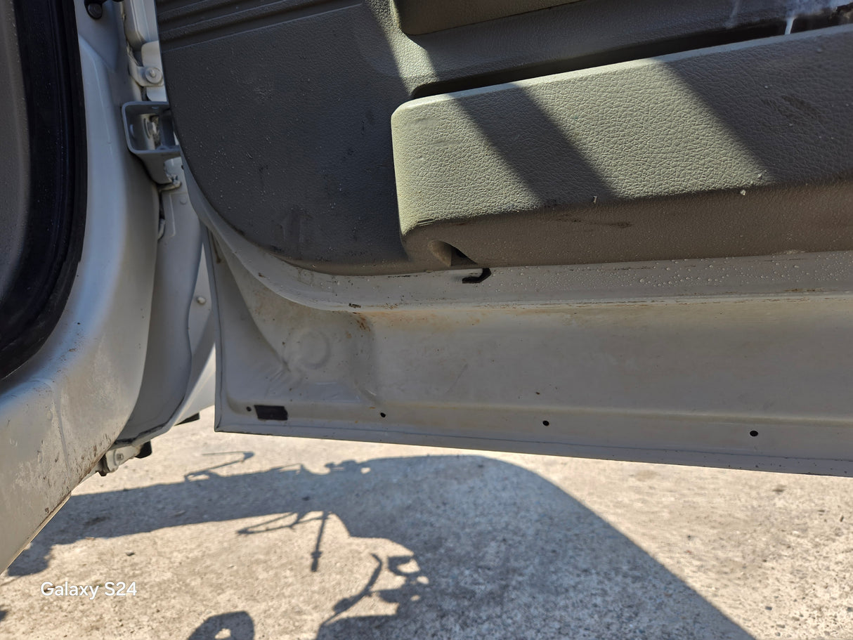 2008-2010 Ford Super Duty F250 F350 F450 F550 Extended Cab