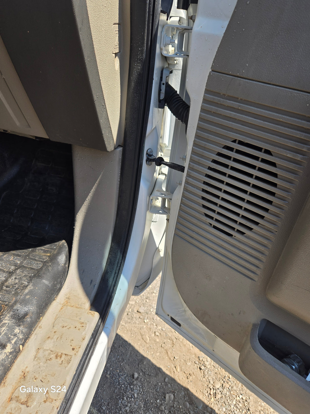 2008-2010 Ford Super Duty F250 F350 F450 F550 Extended Cab