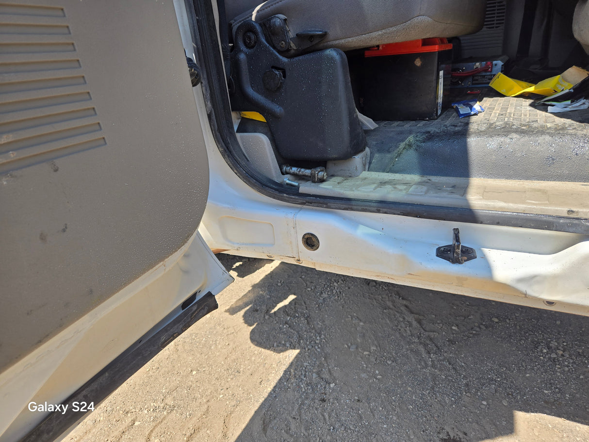2008-2010 Ford Super Duty F250 F350 F450 F550 Extended Cab