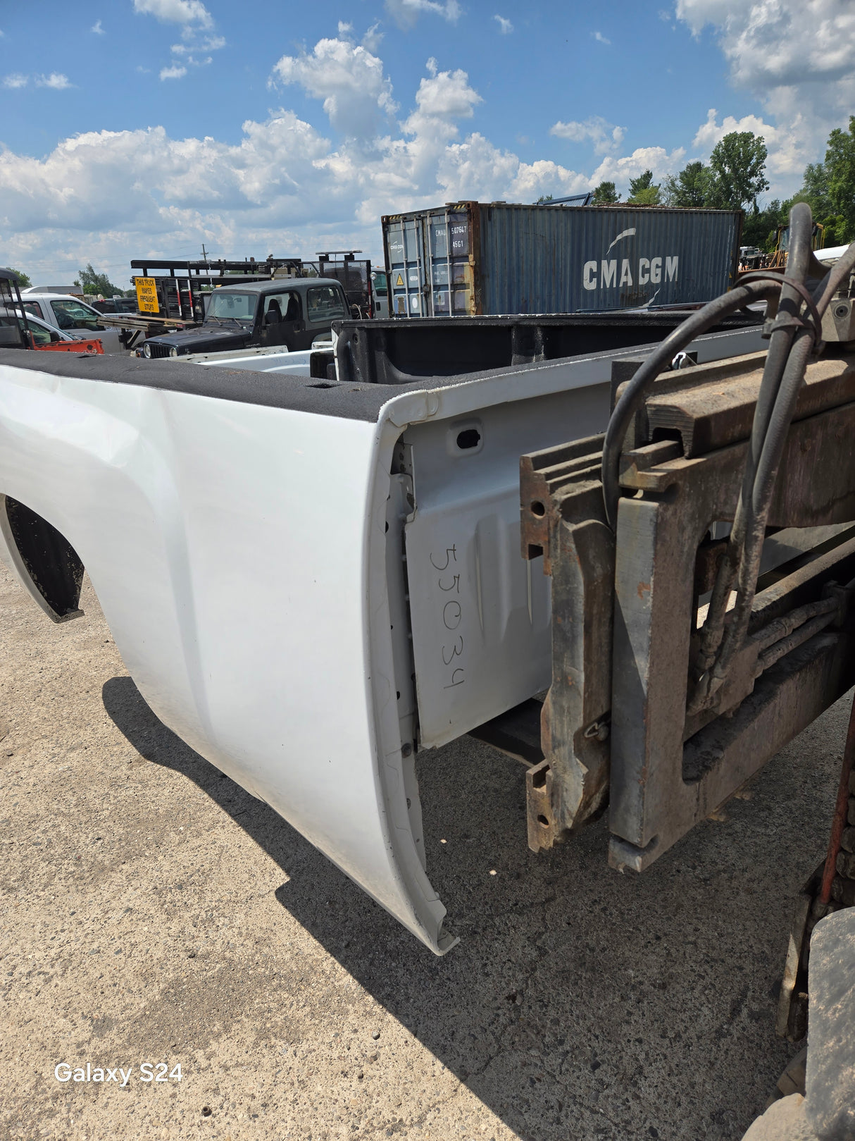 2007-2013 Chevrolet Silverado 1500 2500 3500 HD 8' Long Truck Bed