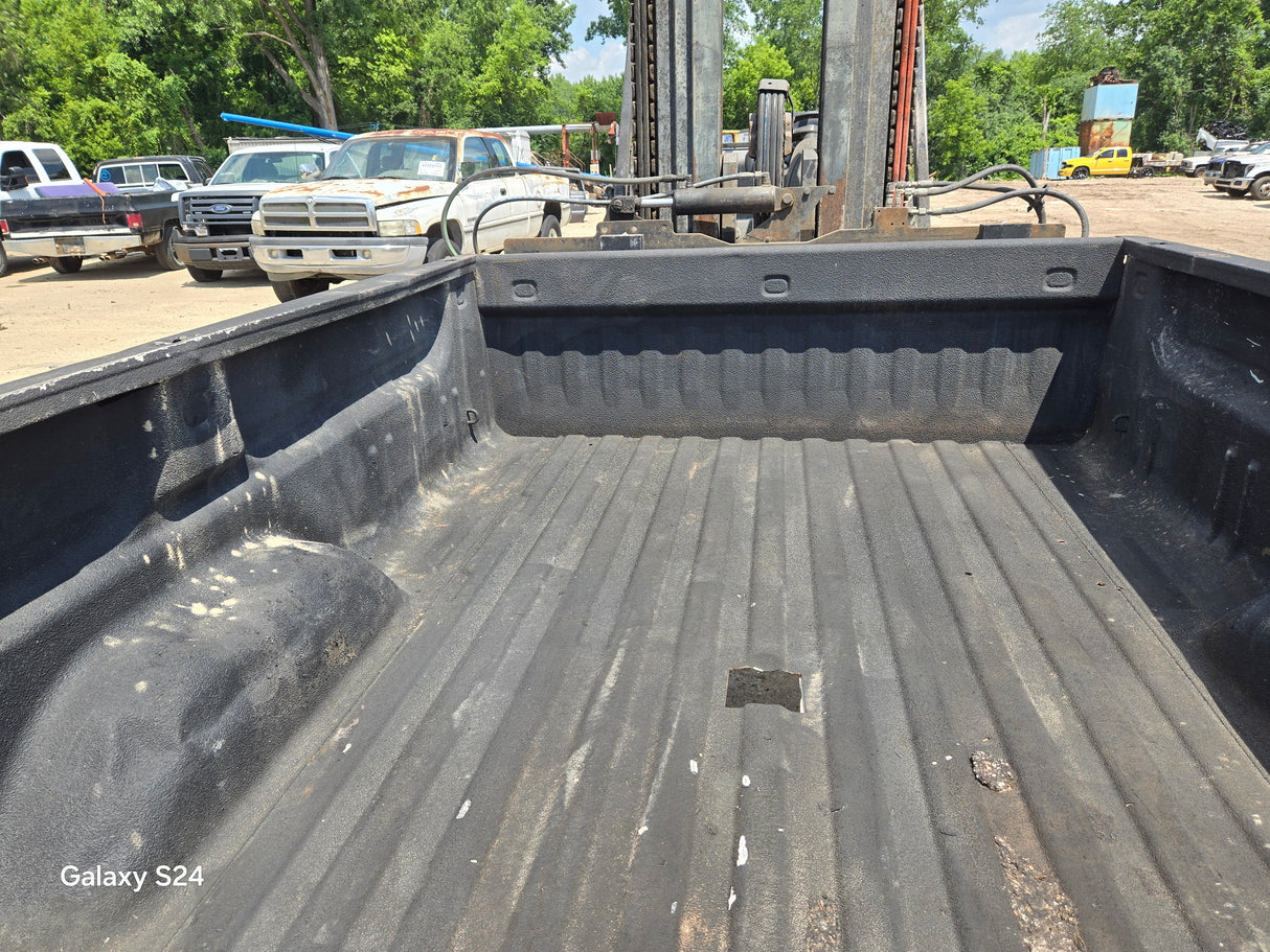2007-2013 Chevrolet Silverado 1500 2500 3500 HD 8' Long Truck Bed