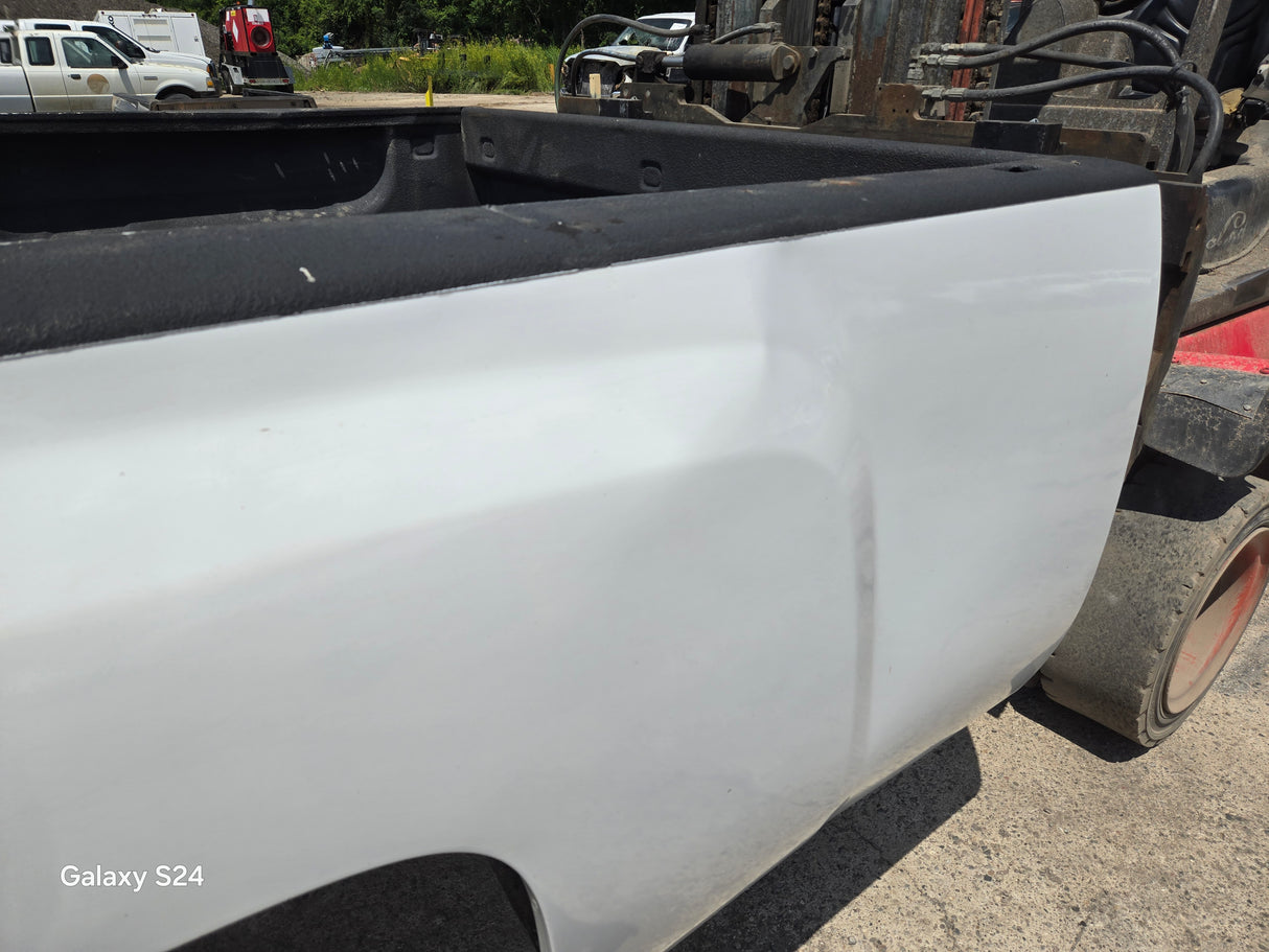 2007-2013 Chevrolet Silverado 1500 2500 3500 HD 8' Long Truck Bed