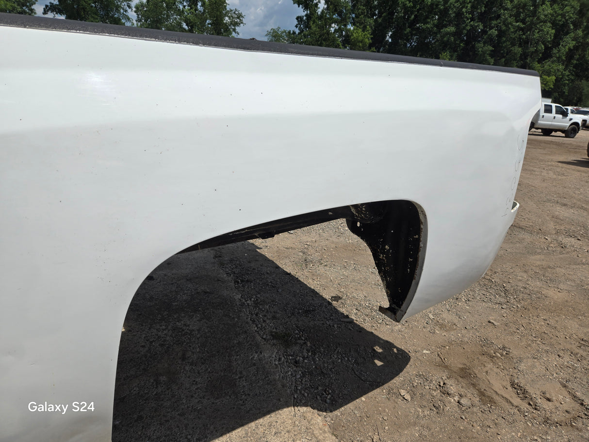 2007-2013 Chevrolet Silverado 1500 2500 3500 HD 8' Long Truck Bed