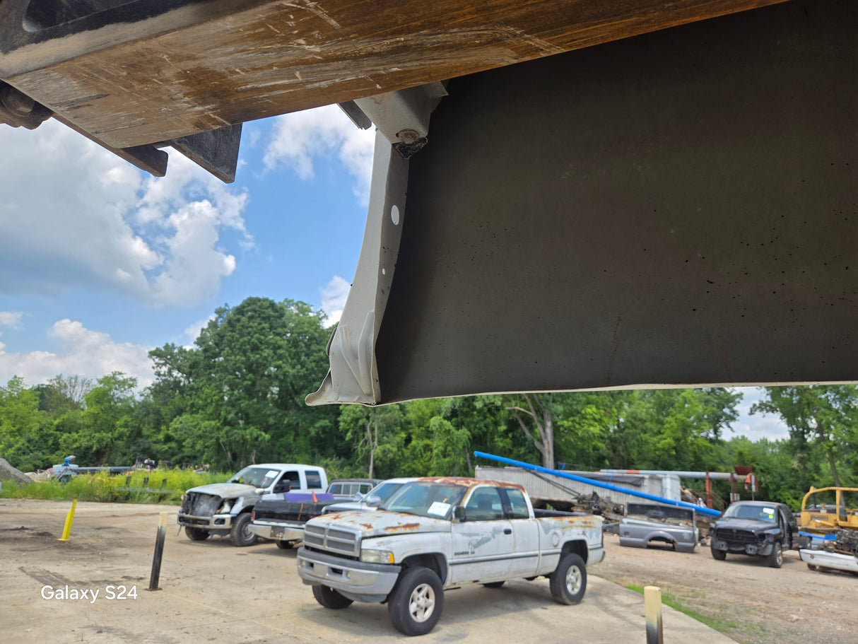 2007-2013 Chevrolet Silverado 1500 2500 3500 HD 8' Long Truck Bed