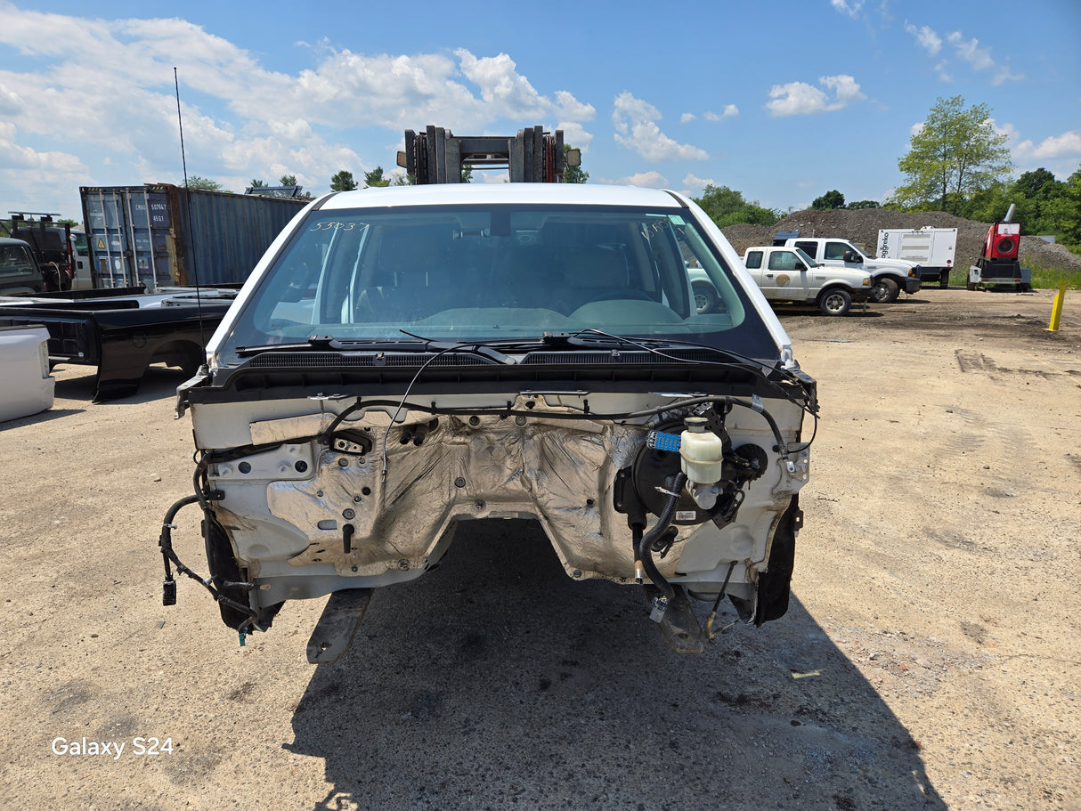 2014-2019 Chevrolet Silverado GMC Sierra 1500 2500 3500 HD Double Cab / Extended Cab 4 door Truck Cab