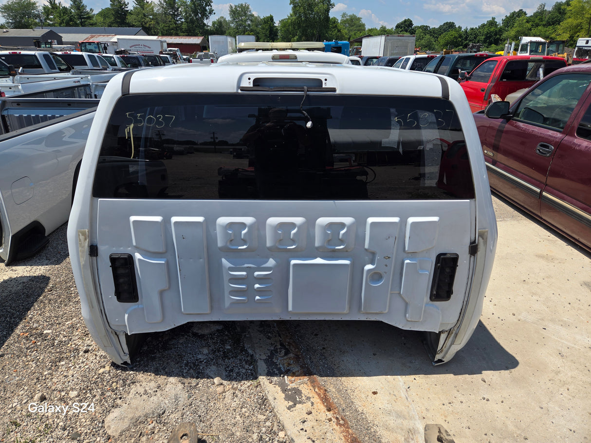 2014-2019 Chevrolet Silverado GMC Sierra 1500 2500 3500 HD Double Cab / Extended Cab 4 door Truck Cab