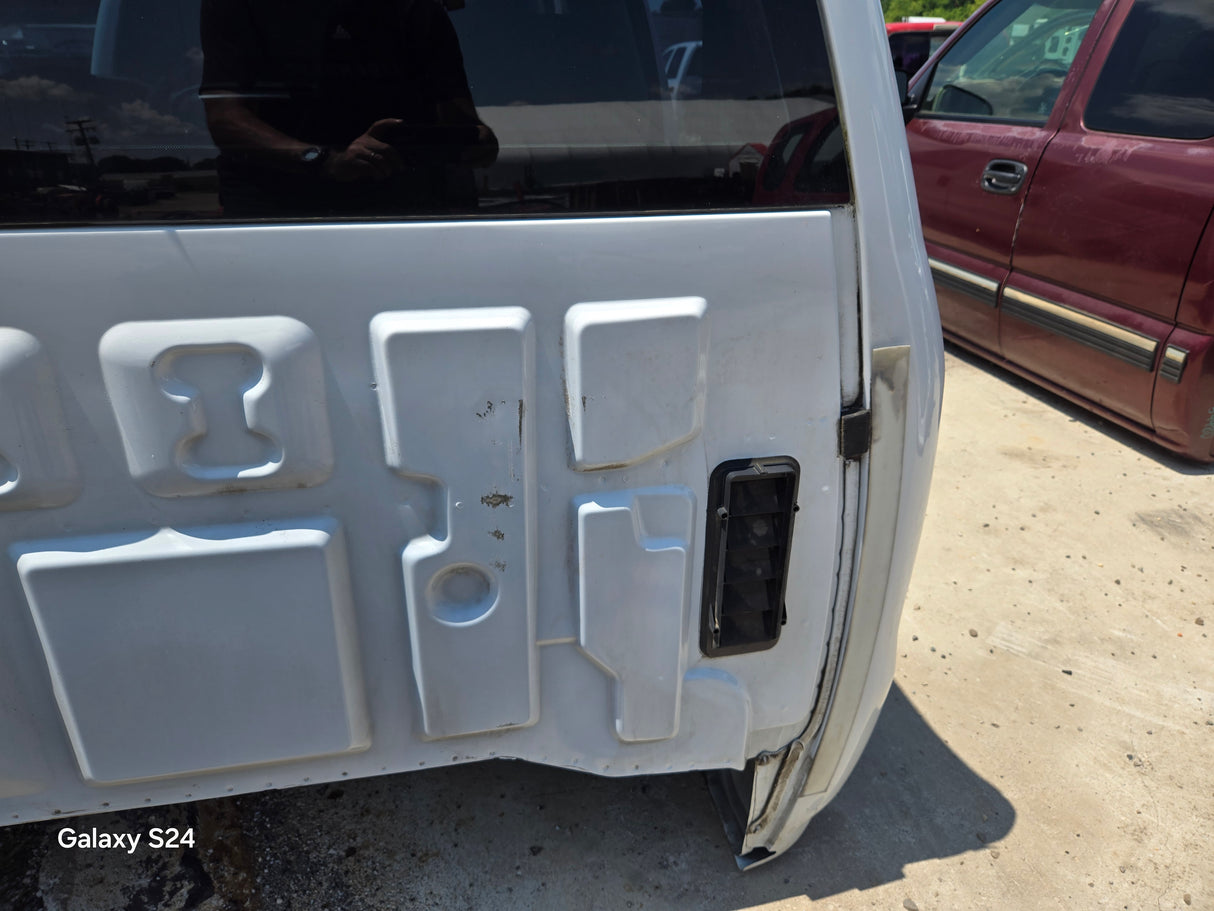 2014-2019 Chevrolet Silverado GMC Sierra 1500 2500 3500 HD Double Cab / Extended Cab 4 door Truck Cab