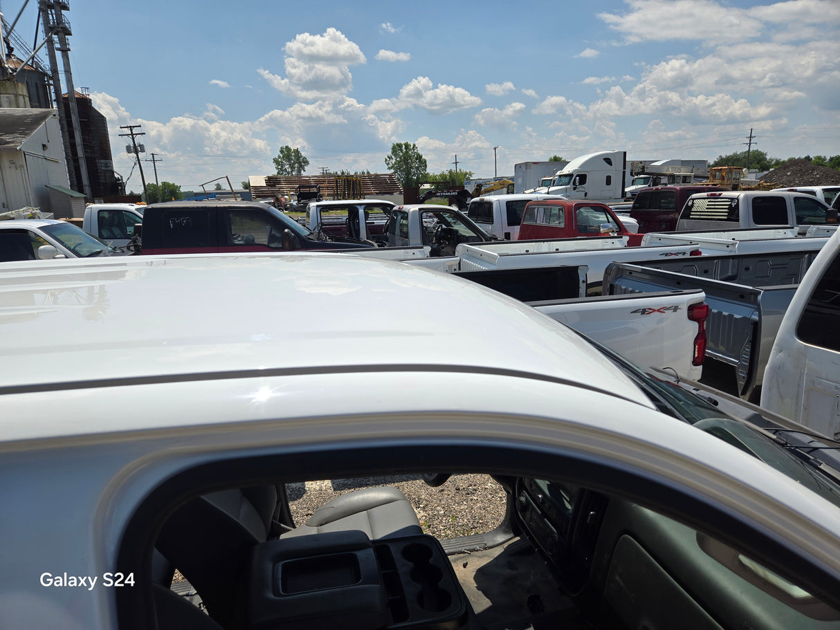 2014-2019 Chevrolet Silverado GMC Sierra 1500 2500 3500 HD Double Cab / Extended Cab 4 door Truck Cab