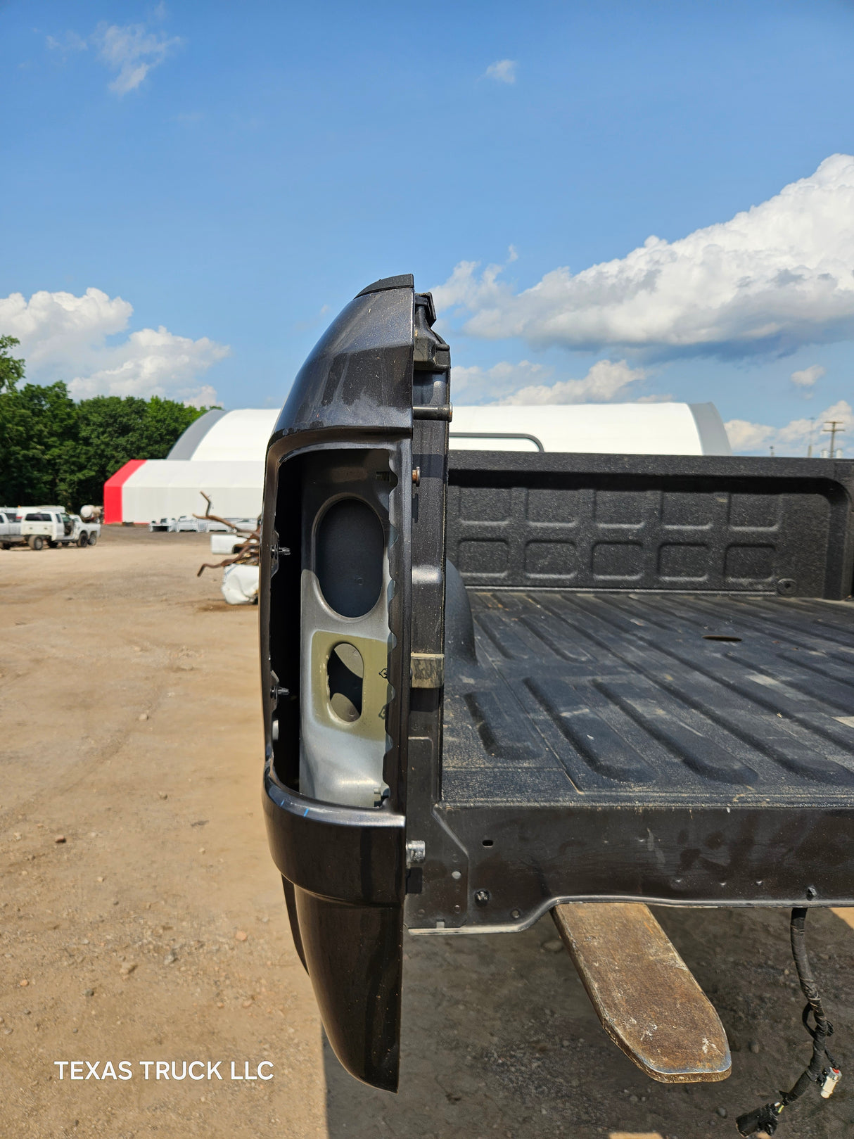 2019-2025 Dodge Ram 2500 3500 5th Generation 6' 4" Short Truck Bed - Grey