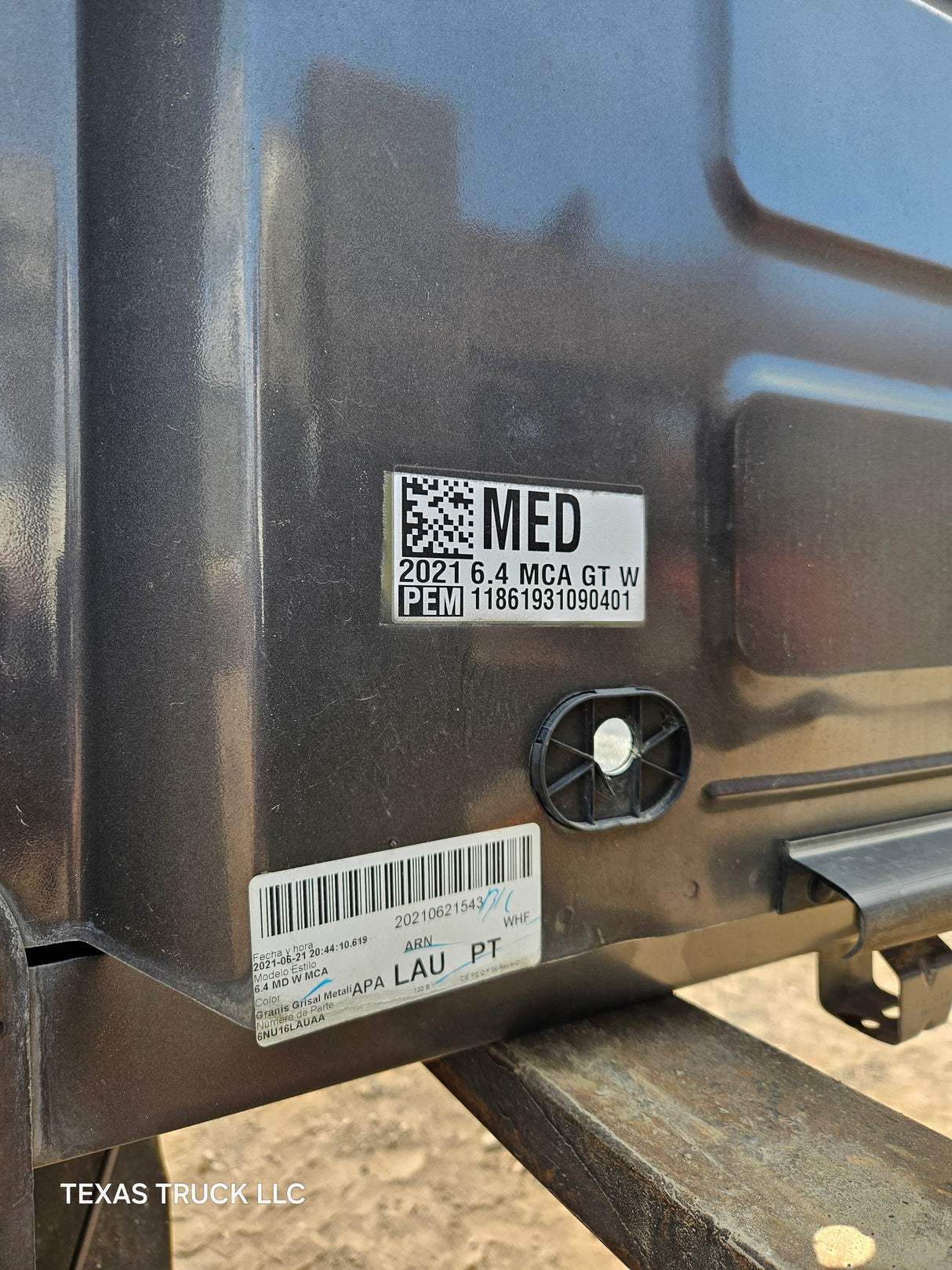 2019-2025 Dodge Ram 2500 3500 5th Generation 6' 4" Short Truck Bed - Grey
