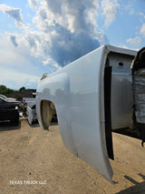 2007-2013 Chevrolet Silverado 1500 2500 3500 HD 6' 6" Short Truck Bed - White
