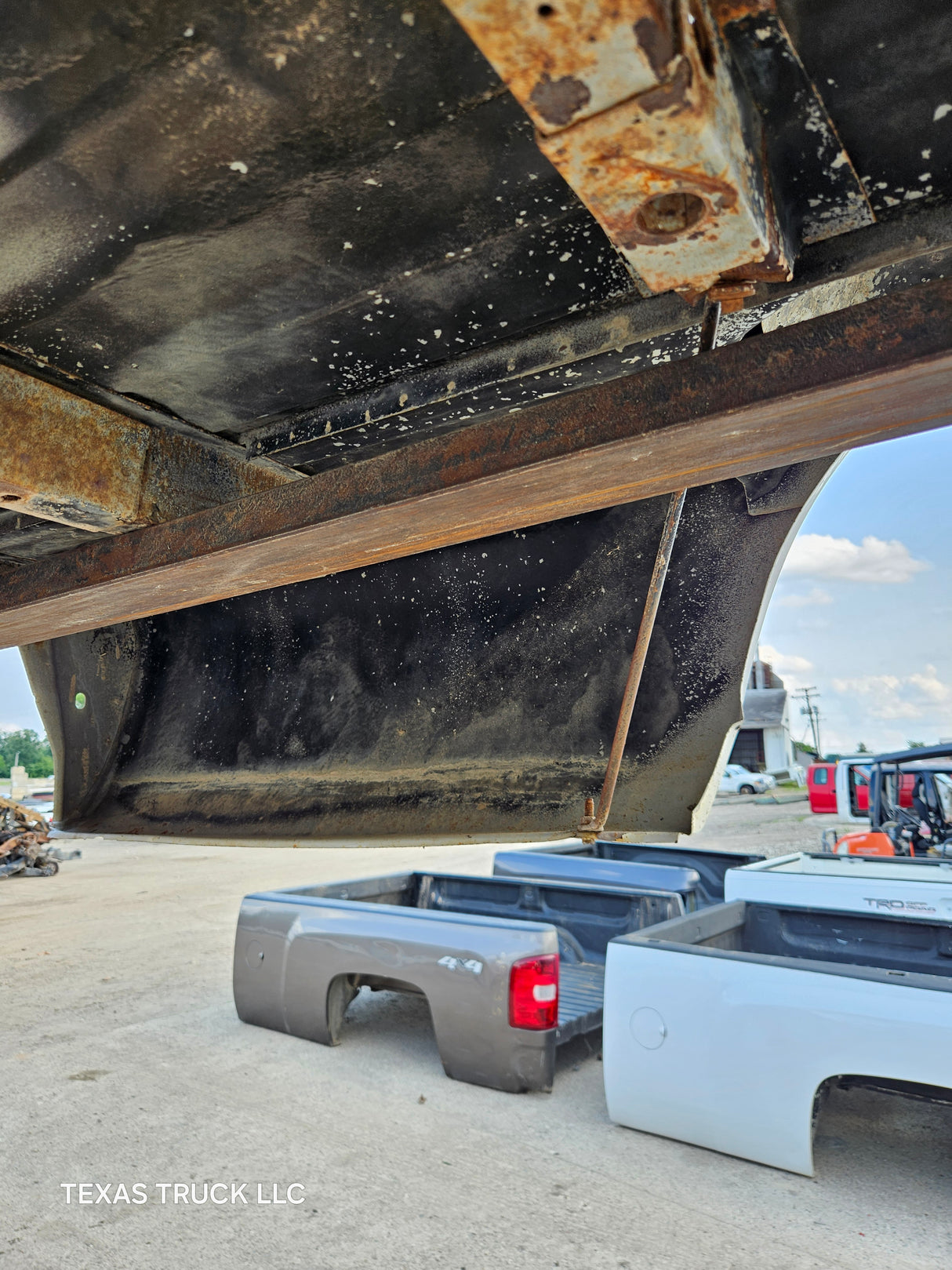 1999-2010 Ford Super Duty 8' Long Truck Bed F250 F350