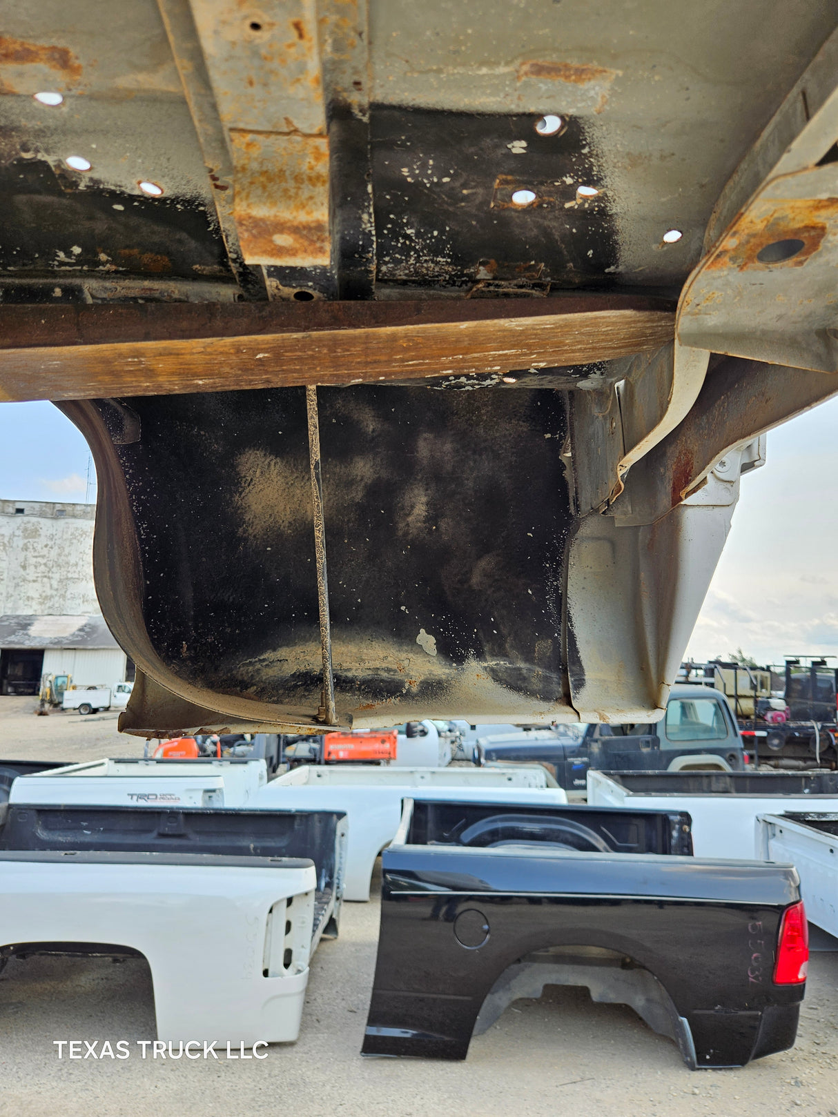 1999-2010 Ford Super Duty 8' Long Truck Bed F250 F350