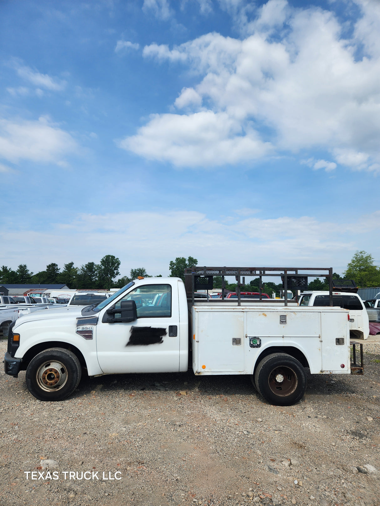2008 Ford F-350 Dually Super Duty 6.4L Power Stroke Service Truck 175k Miles - FULL PART OUT Rust Free