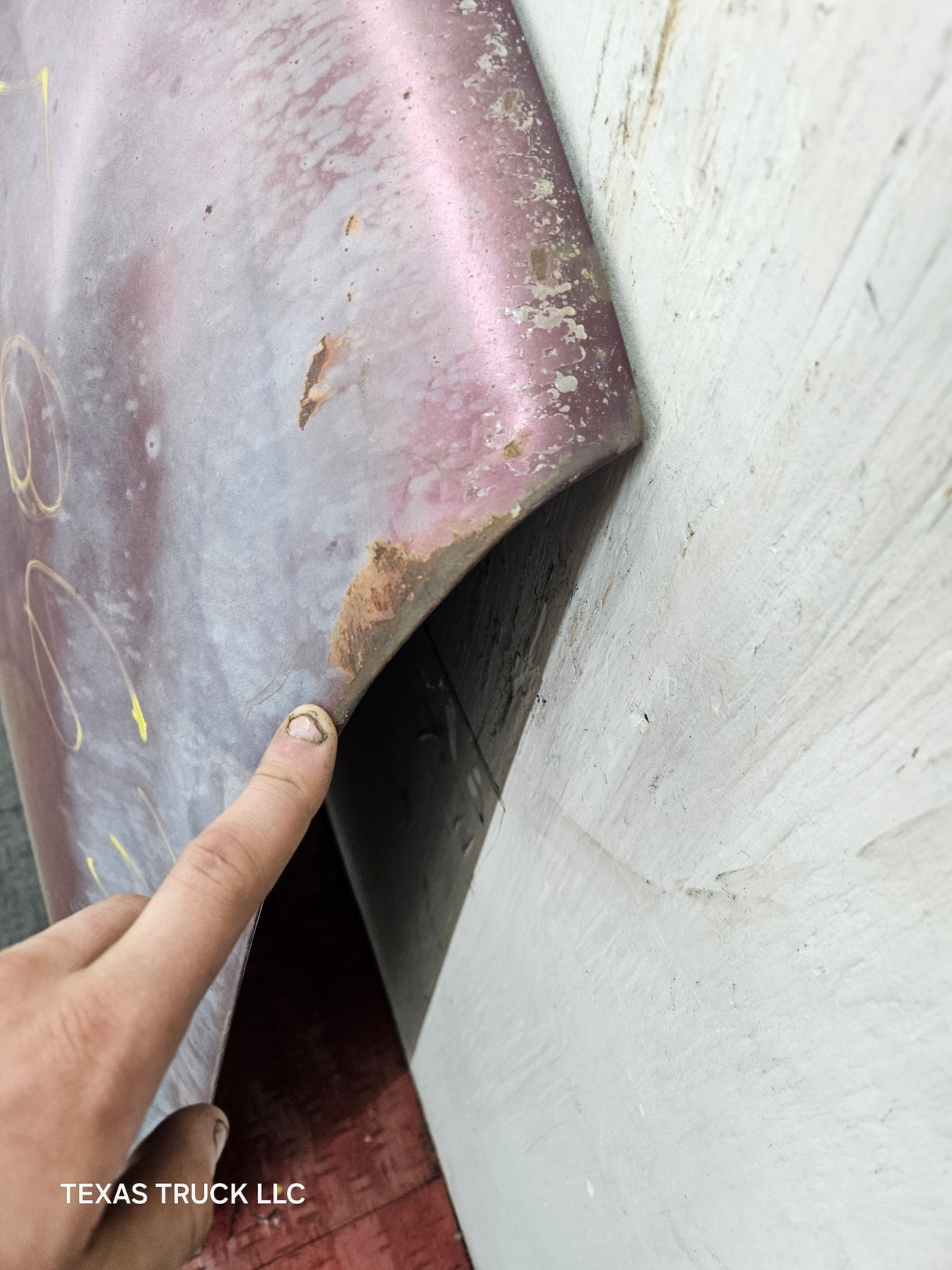 1999-2002 Chevrolet Silverado / Suburban 1500 2500 Hood