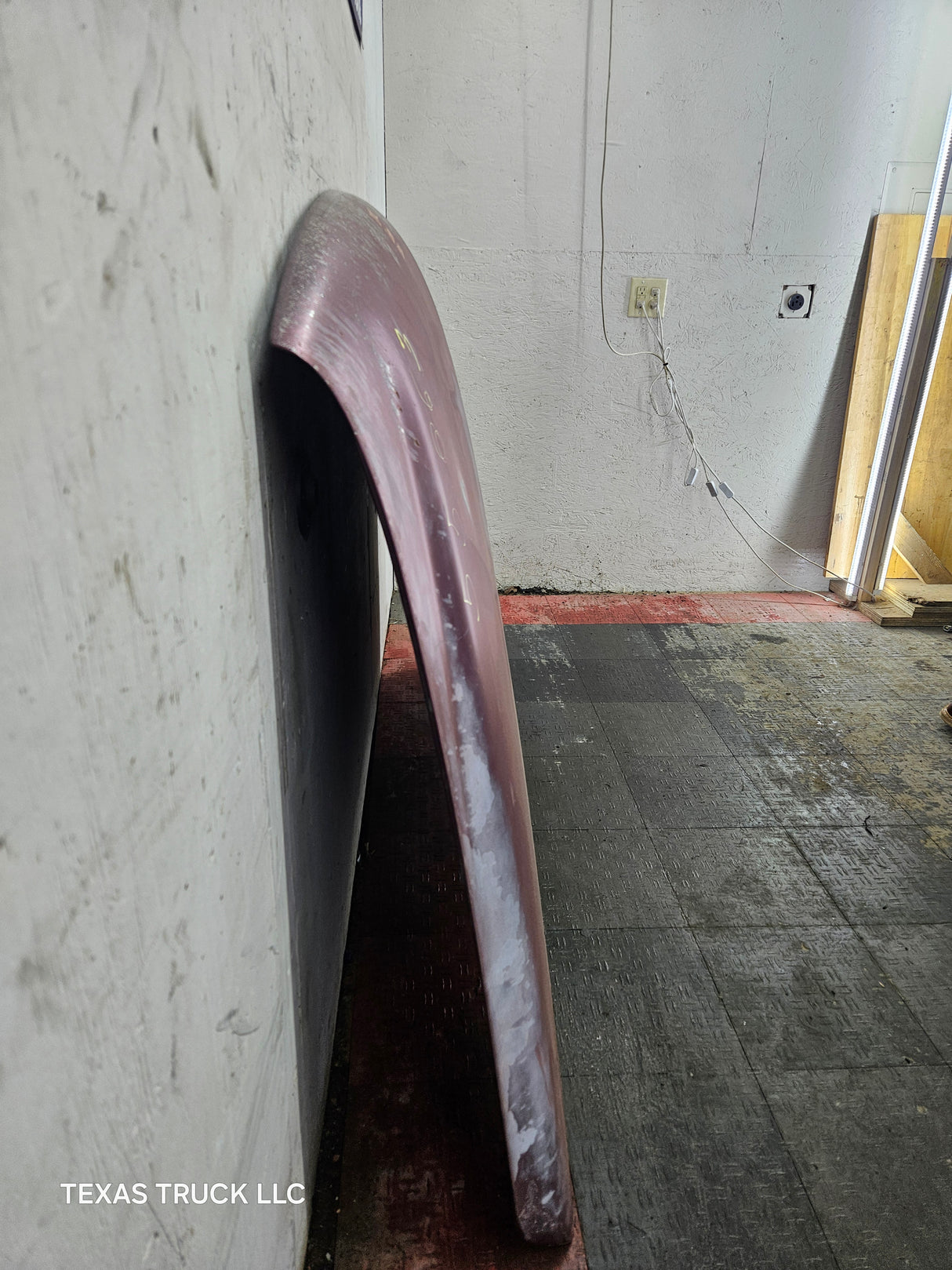 1999-2002 Chevrolet Silverado / Suburban 1500 2500 Hood