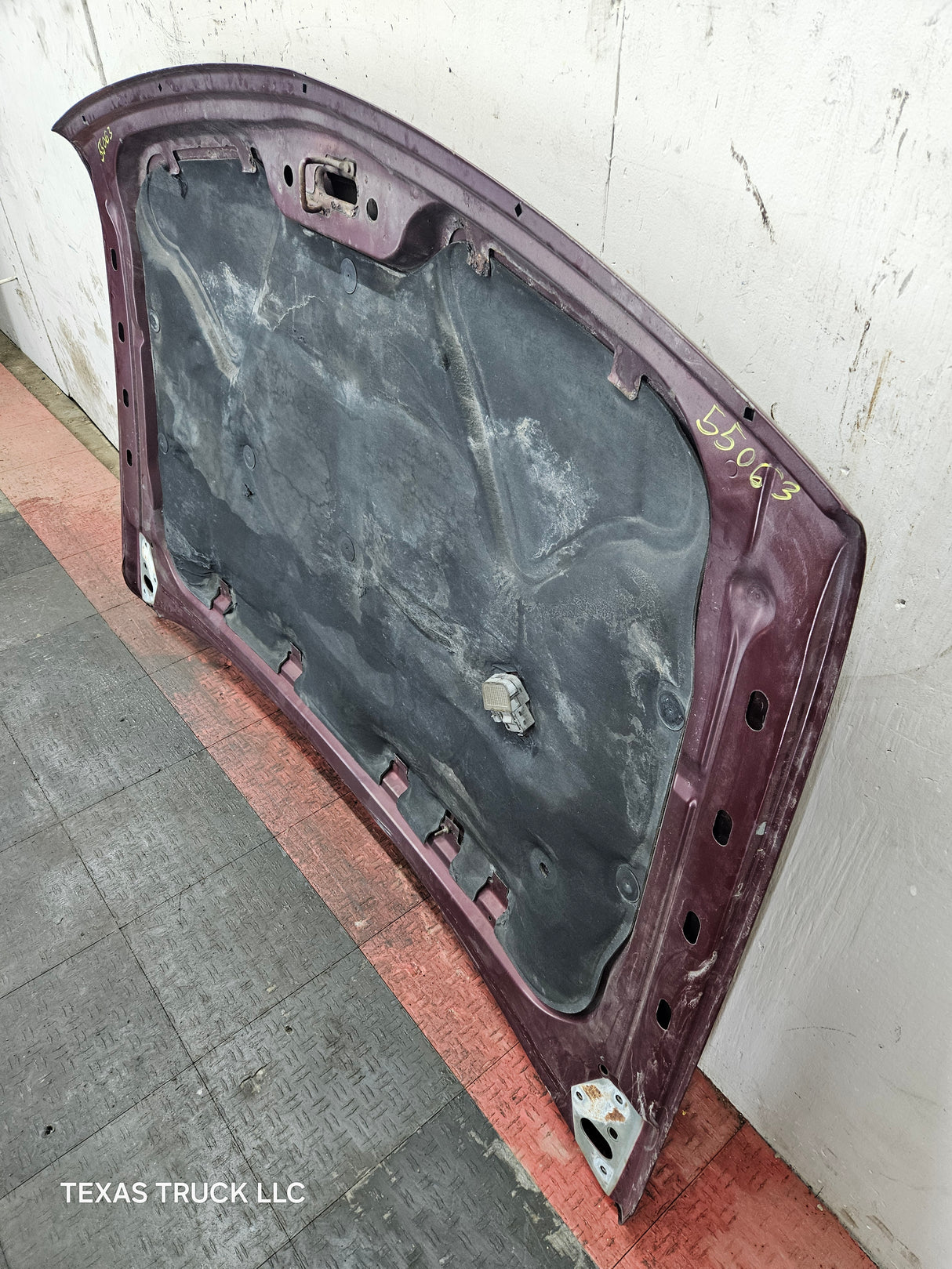 1999-2002 Chevrolet Silverado / Suburban 1500 2500 Hood