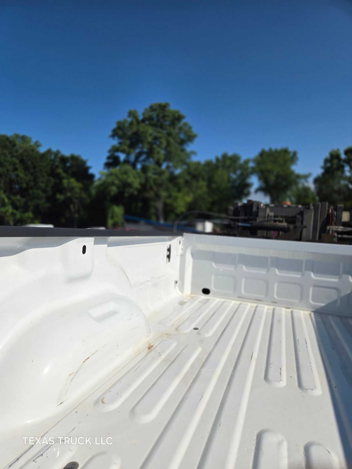 2019-2025 Dodge Ram 3500 4500 5th Gen Dually 8' Truck Bed - White