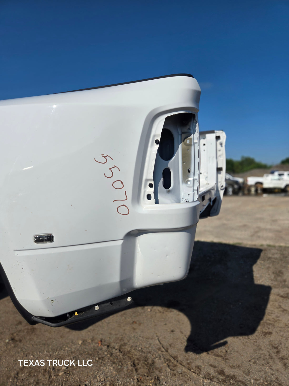 2019-2025 Dodge Ram 3500 4500 5th Gen Dually 8' Truck Bed - White